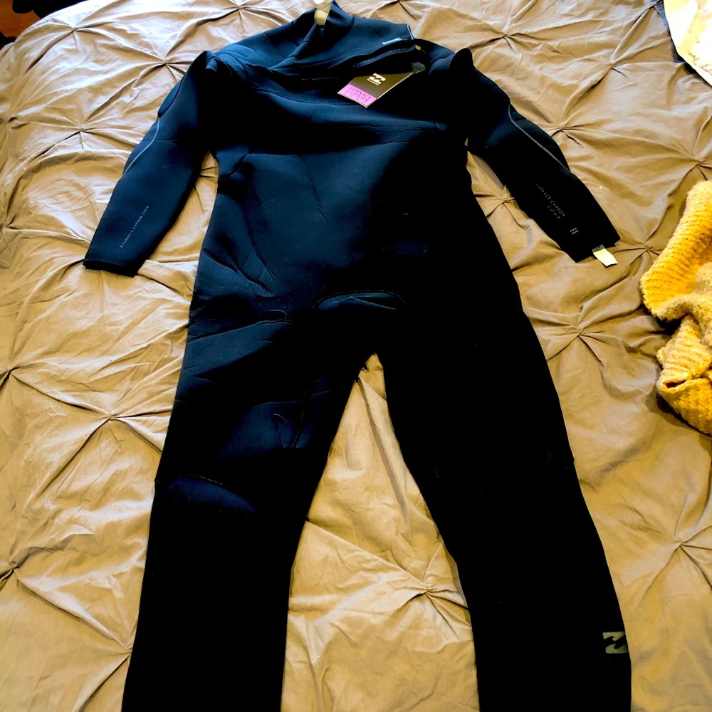 NWT Men’s Billabong Wetsuit 3/2 XLS